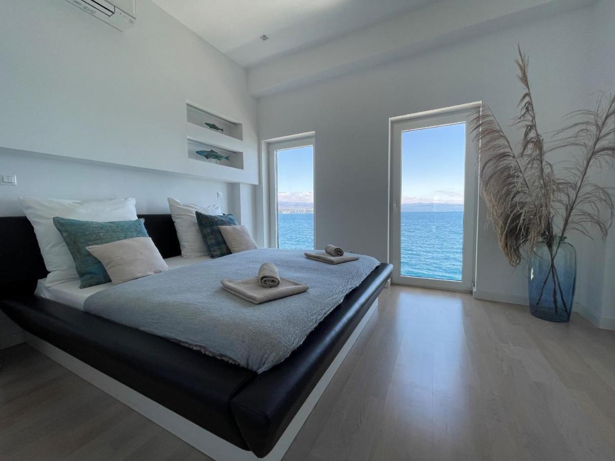 First Row To The Sea Apartment Opatija Exterior photo